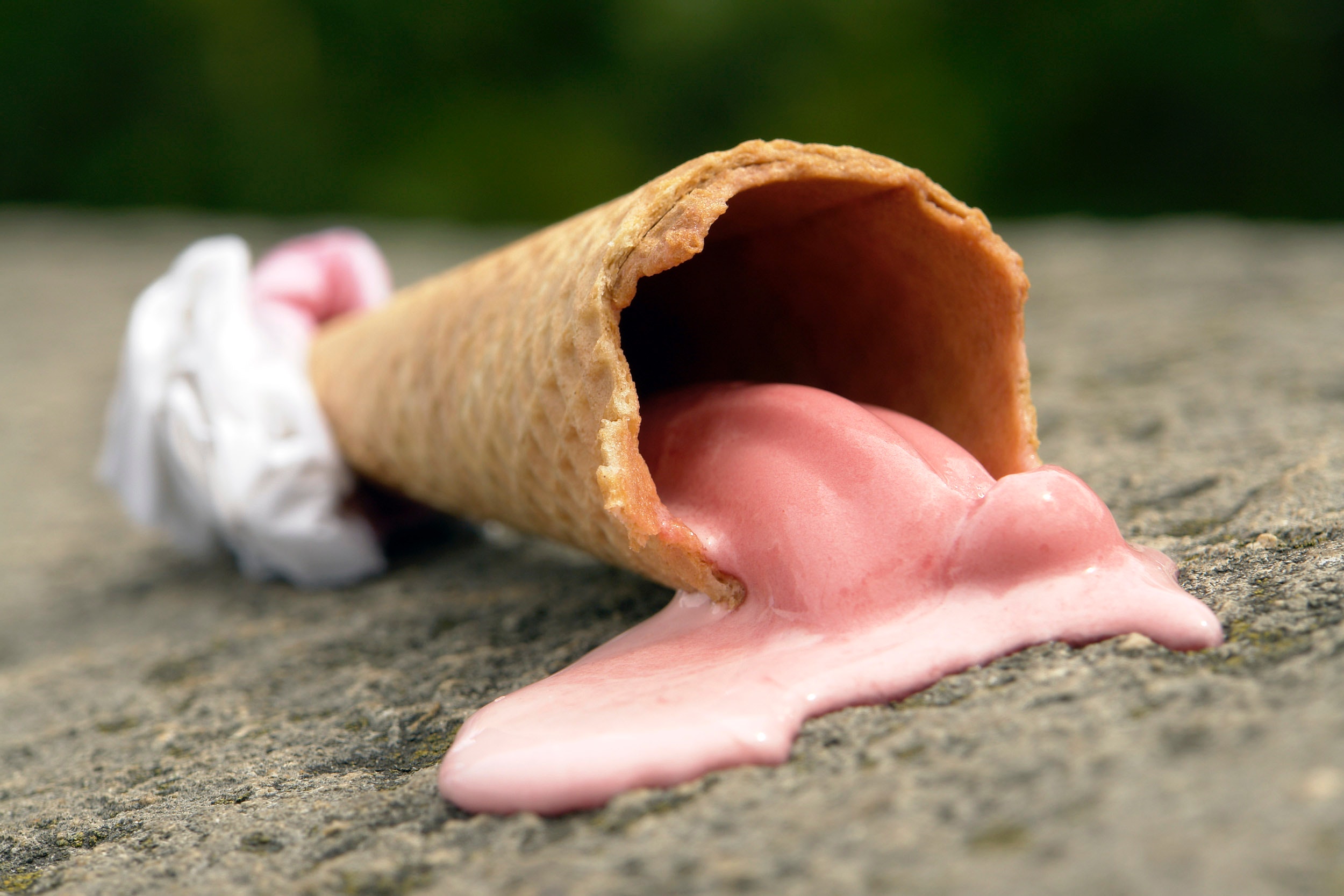 melted ice cream heatwave England early years providers