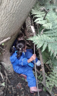Den building, children aged 3 - 5