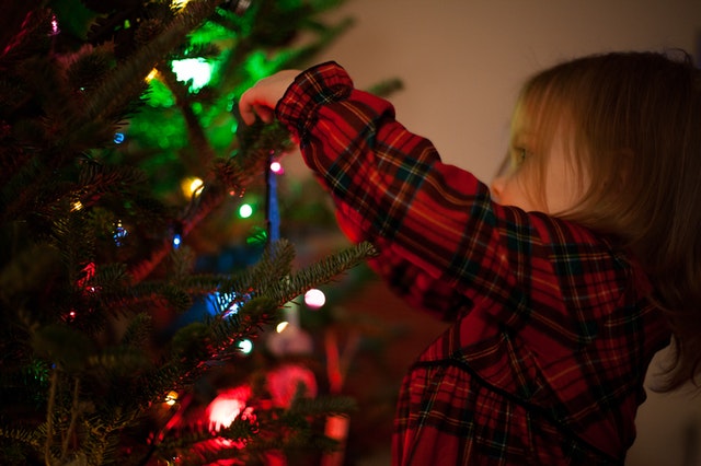 child christmas tree coronavirus